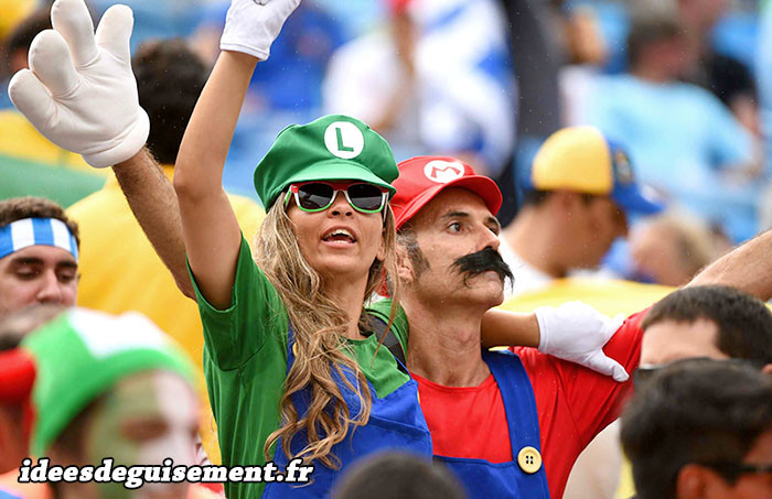 Supporters Italiens en Luigi et Mario