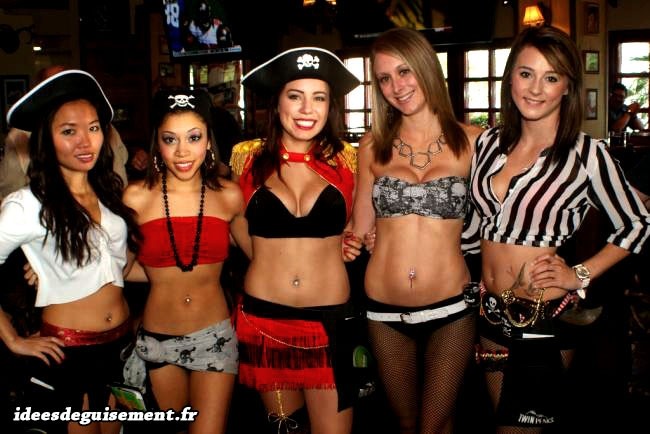 Costumes sexy de pirates femme